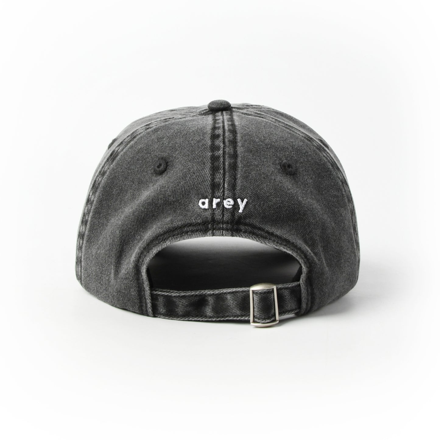The Hat. Back view says arey.